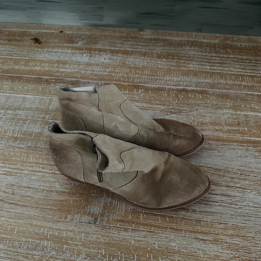 Sol sana brown tan beige ombré suede boots